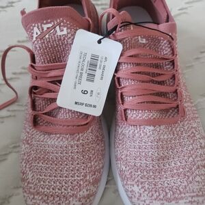 APL Women's Techloom Breeze Athletic Shoes - Pink